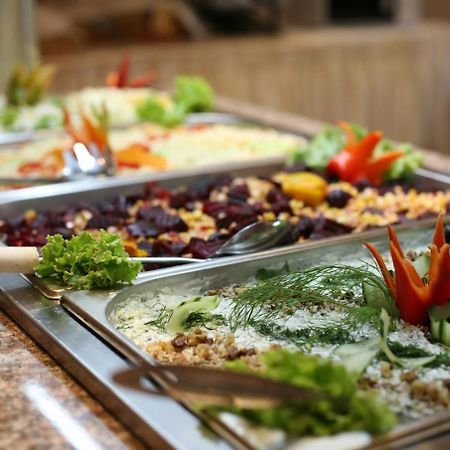 Saint George Palace Hotel Свети-Влас Экстерьер фото