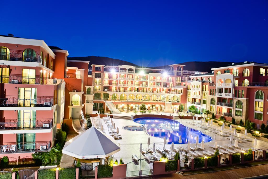 Saint George Palace Hotel Свети-Влас Экстерьер фото