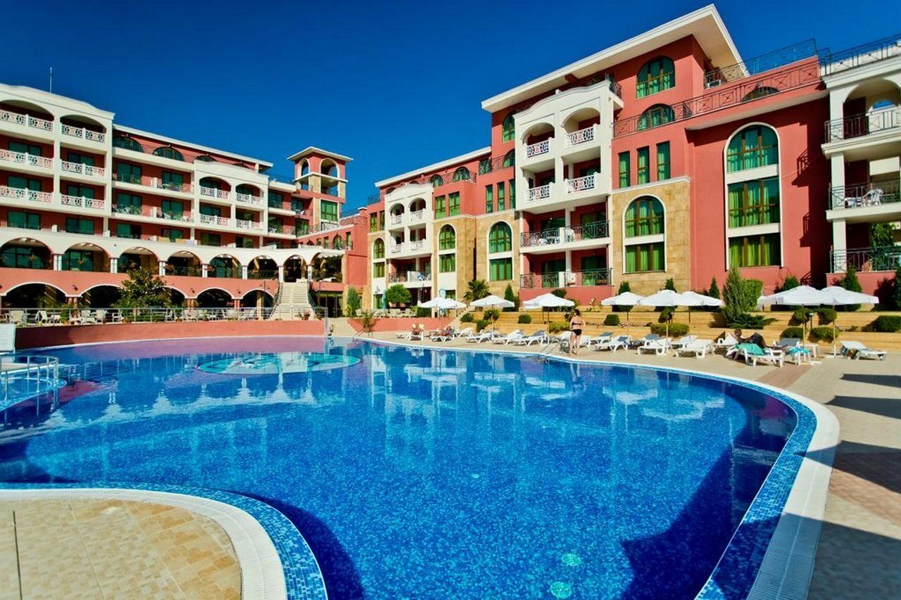 Saint George Palace Hotel Свети-Влас Экстерьер фото