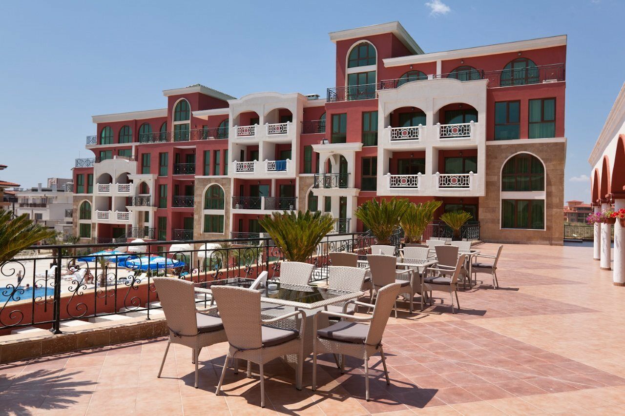 Saint George Palace Hotel Свети-Влас Экстерьер фото